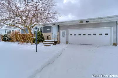 5080 McDowell Street, Norton Shores, MI 49441 - Photo 5