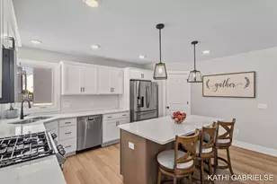 481 Sessions Woods Dr N, Grand Rapids, MI 49534 - Photo 15