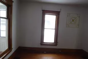 919 4th St, Three Rivers, MI 49093 - Photo 7