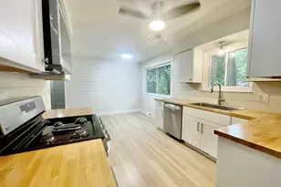 8343 Atlas Dr, Brighton, MI 48116 - Photo 9