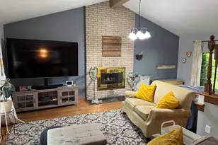 29011 Glenarden St, Farmington Hills, MI 48334 - Photo 5