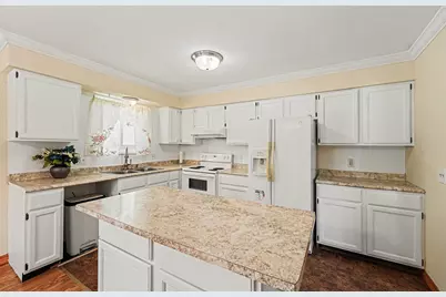 24213 Broadview Street, Farmington Hills, MI 48336 - Photo 15