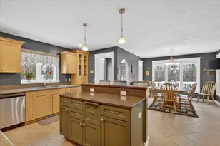 15284 Alister MacKenzie Ave, Augusta, MI 49012 - Photo 9