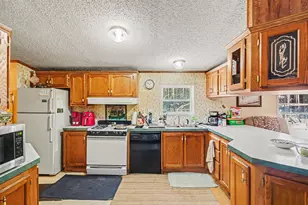 837 W Skeels Rd, Montague, MI 49437 - Photo 11