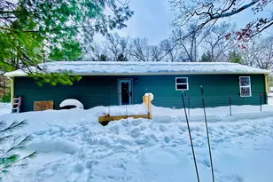 140 W Raymond Rd, Twin Lake, MI 49457 - Photo 7