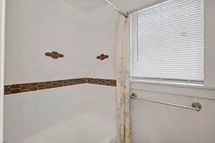 1238 Broadway, Benton Harbor, MI 49022 - Photo 15