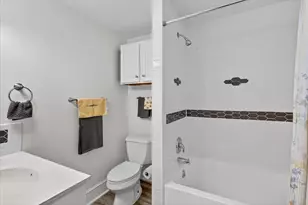 1238 Broadway, Benton Harbor, MI 49022 - Photo 13