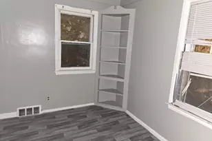 9120 Winthrop St, Detroit, MI 48228 - Photo 3