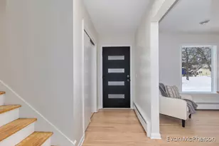 2512 Union Ave NE, Grand Rapids, MI 49505 - Photo 3