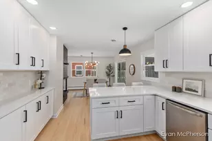 2512 Union Ave NE, Grand Rapids, MI 49505 - Photo 17