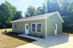 1118 Millard Ct, Three Rivers, MI 49093 - Photo 3