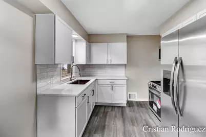 711 Fairfield Avenue NW, Grand Rapids, MI 49504 - Photo 9