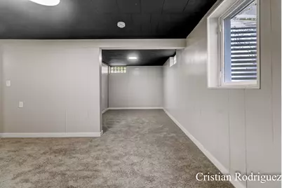 711 Fairfield Avenue NW, Grand Rapids, MI 49504 - Photo 37