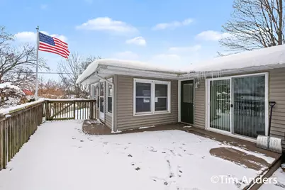 6773 Elmview Avenue NE, Rockford, MI 49341 - Photo 3