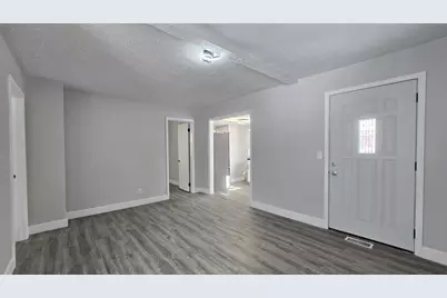 3429 Lowcroft Avenue, Lansing, MI 48910 - Photo 7