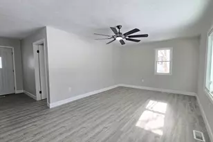 3429 Lowcroft Ave, Lansing, MI 48910 - Photo 5