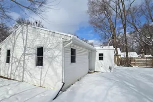 3429 Lowcroft Ave, Lansing, MI 48910 - Photo 23