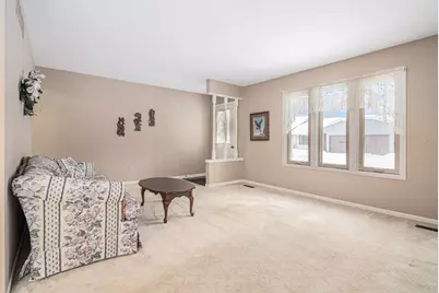 5054 Cedar Court, Hudsonville, MI 49426 - Photo 5