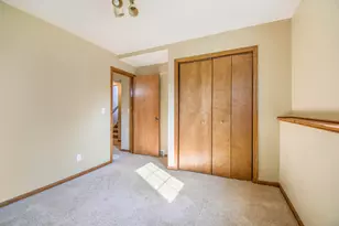 1370 Manorwood Dr SE, Grand Rapids, MI 49508 - Photo 13