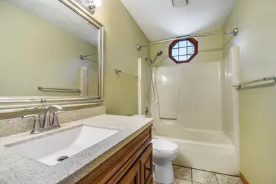 1370 Manorwood Drive SE, Grand Rapids, MI 49508 - Photo 11