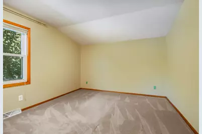 1370 Manorwood Drive SE, Grand Rapids, MI 49508 - Photo 9