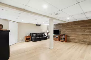 2427 Vanderbilt Ave, Portage, MI 49024 - Photo 15