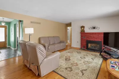 908 N Taffee Drive, Hastings, MI 49058 - Photo 5