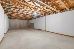 5052 Green Meadow Rd, Kalamazoo, MI 49009 - Photo 19