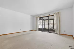 5052 Green Meadow Rd, Kalamazoo, MI 49009 - Photo 11