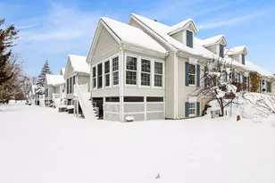 8081 Weatherwax Dr, Jenison, MI 49428 - Photo 25