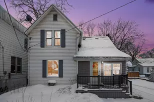 1012 Mills St, Kalamazoo, MI 49001 - Photo 1