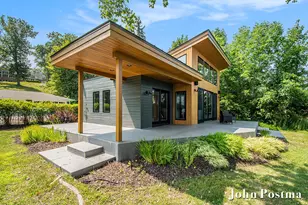 2929 Bonnell Ave SE, East Grand Rapids, MI 49506 - Photo 53