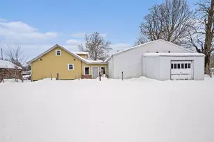 33187 Pokagon Hwy, Niles, MI 49120 - Photo 33