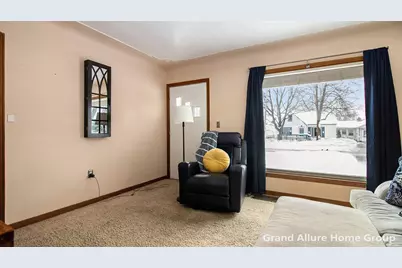 3650 Milan Avenue SW, Wyoming, MI 49509 - Photo 5