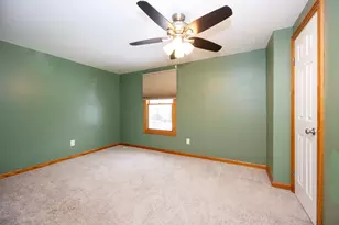 1656 Walnut Ridge Cir, Canton, MI 48187 - Photo 23