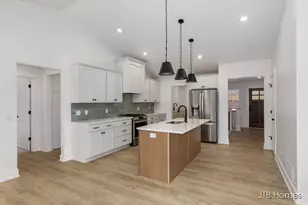 5940 Valley Point Dr SE, Caledonia, MI 49316 - Photo 9