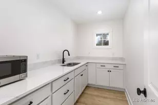 5940 Valley Point Dr SE, Caledonia, MI 49316 - Photo 11