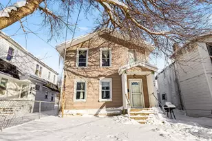 904 College Ave NE, Grand Rapids, MI 49503 - Photo 1