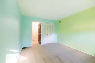 26036 Parke Ln, Grosse Ile, MI 48138 - Photo 27