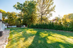 26036 Parke Ln, Grosse Ile, MI 48138 - Photo 41