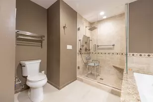 26036 Parke Ln, Grosse Ile, MI 48138 - Photo 21