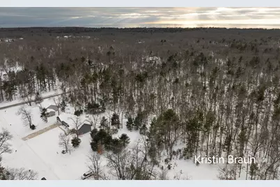 3023 Angelwood Drive, Muskegon, MI 49445 - Photo 9