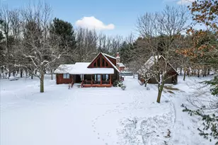 724 Spruce Hollow Dr, Middleville, MI 49333 - Photo 57