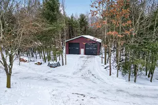 724 Spruce Hollow Dr, Middleville, MI 49333 - Photo 59