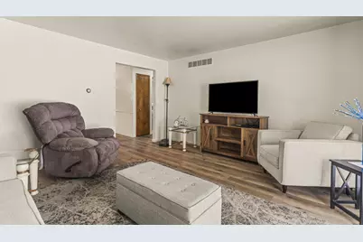 5646 Leisure S Drive SE, Grand Rapids, MI 49548 - Photo 9