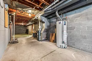 2009 Riegler Rd, Muskegon, MI 49445 - Photo 39