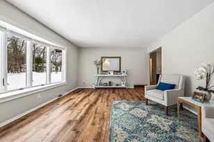 2009 Riegler Rd, Muskegon, MI 49445 - Photo 9