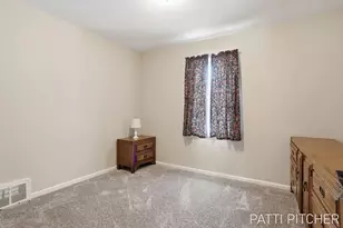 2117 Columbus Ave, Norton Shores, MI 49441 - Photo 19