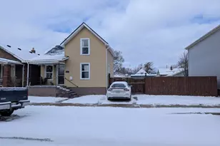 5223 Yemans St, Hamtramck, MI 48212 - Photo 3