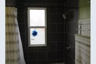 5223 Yemans Street, Hamtramck, MI 48212 - Photo 33